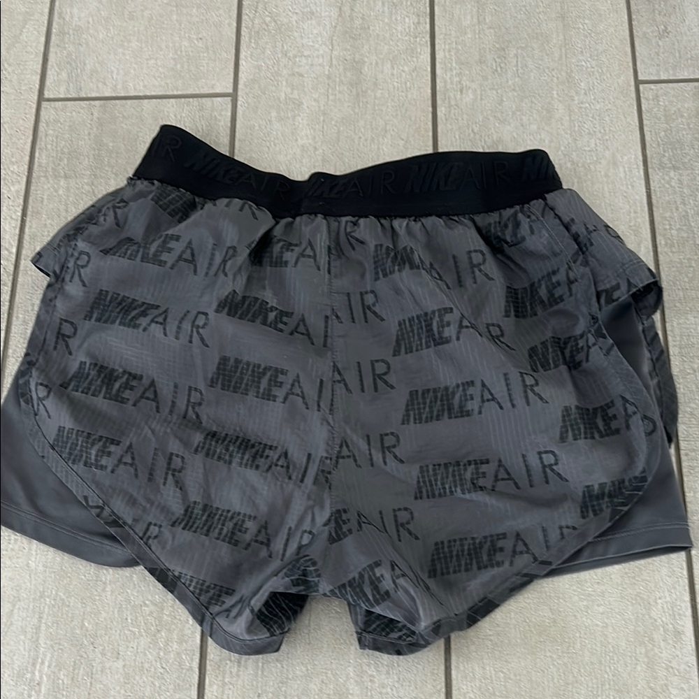 Nike Air Athletic Shorts size S